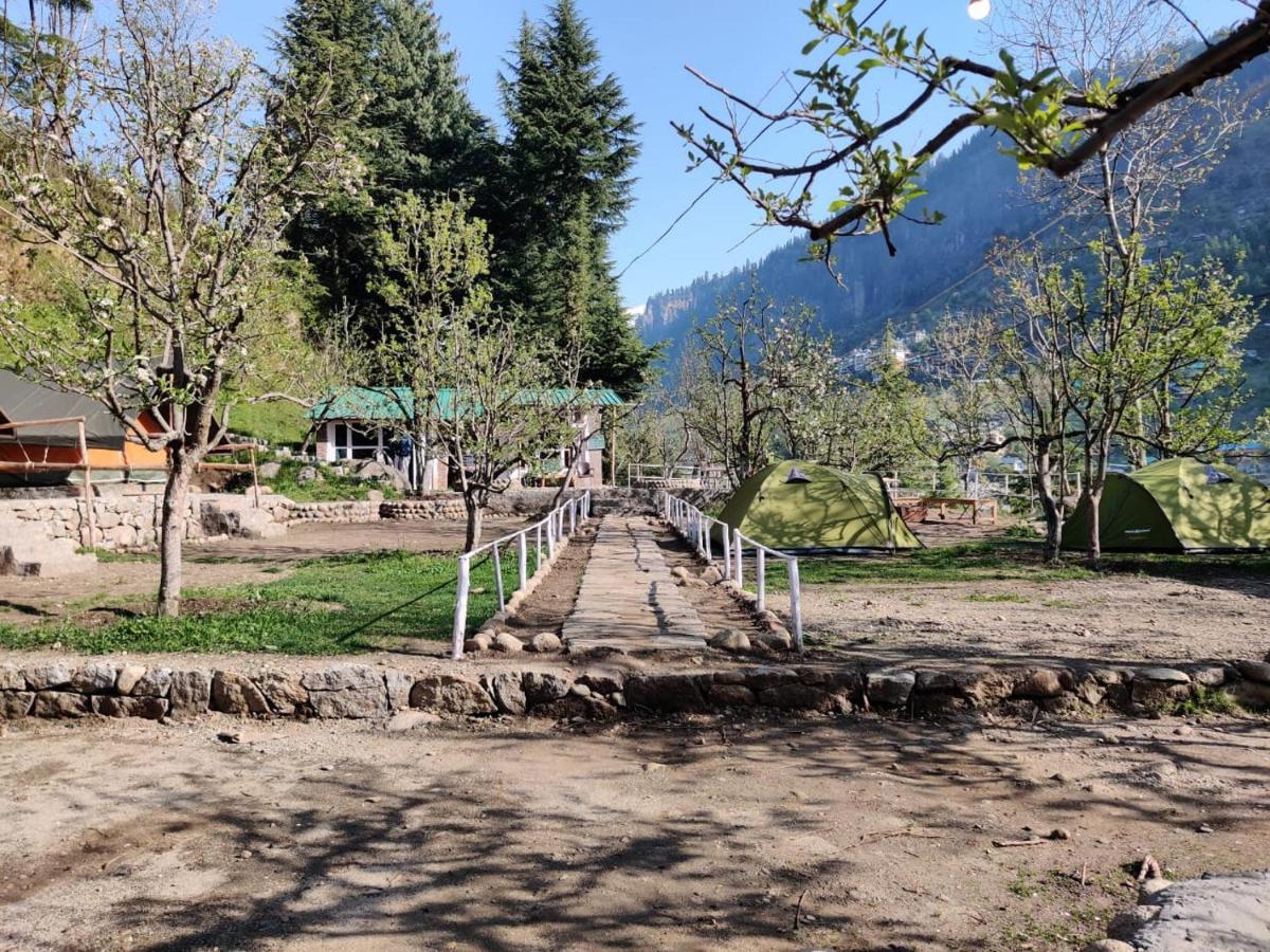 Himtrek Riverside Camps & Hostel Manali Екстер'єр фото