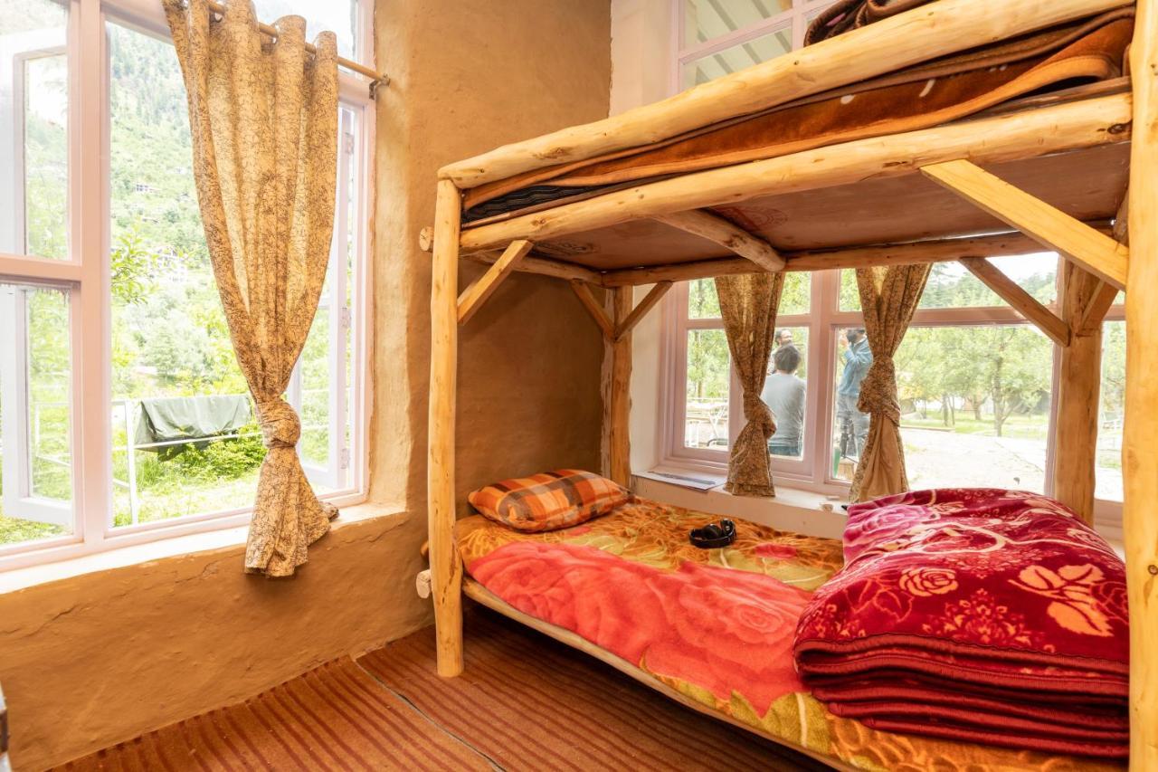 Himtrek Riverside Camps & Hostel Manali Екстер'єр фото
