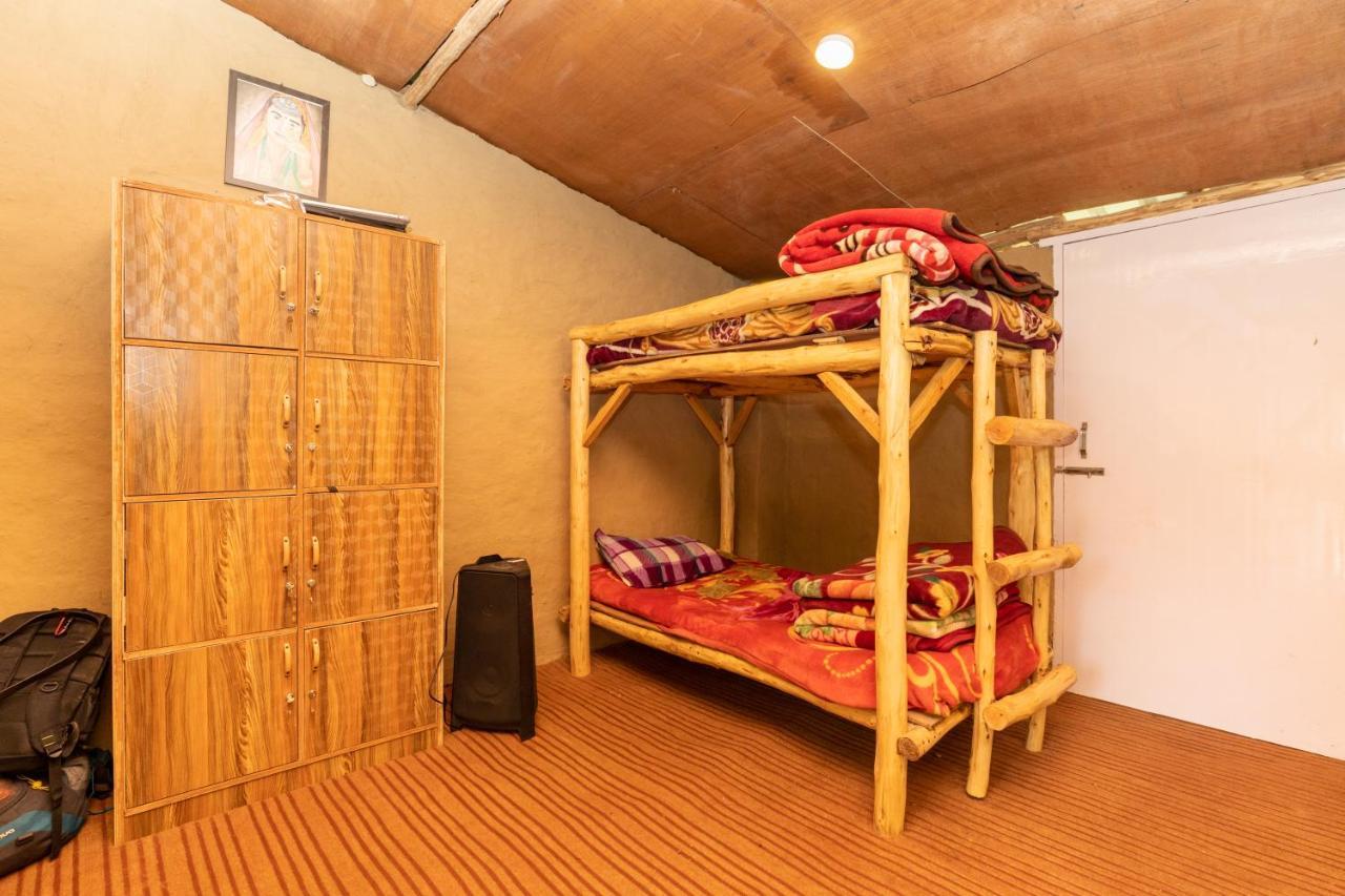 Himtrek Riverside Camps & Hostel Manali Екстер'єр фото