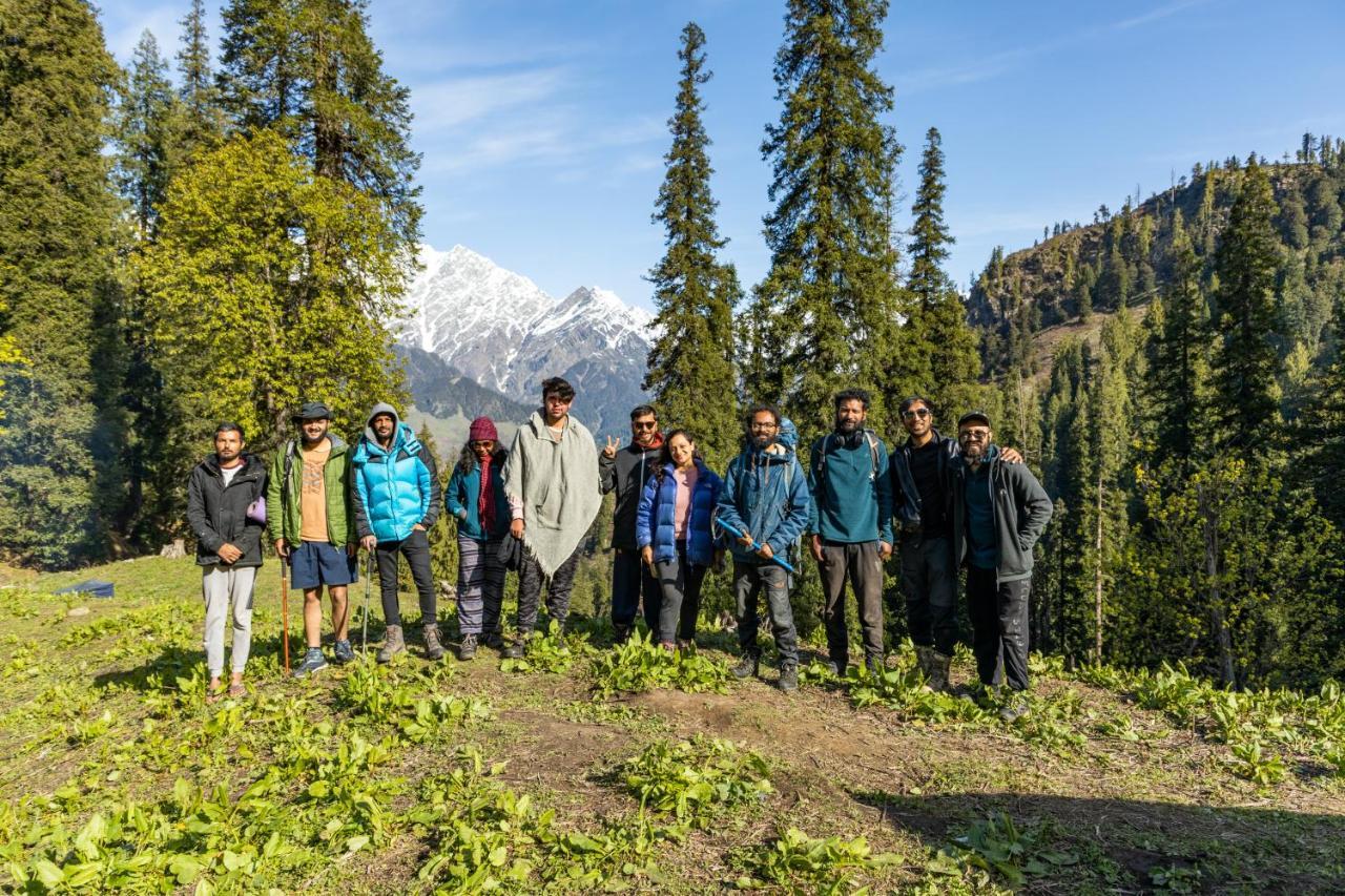 Himtrek Riverside Camps & Hostel Manali Екстер'єр фото