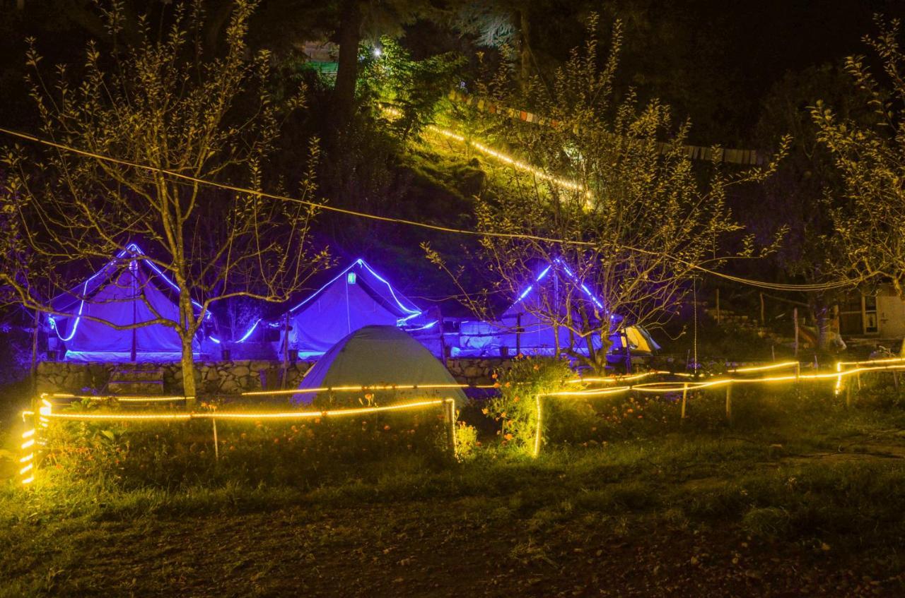 Himtrek Riverside Camps & Hostel Manali Екстер'єр фото
