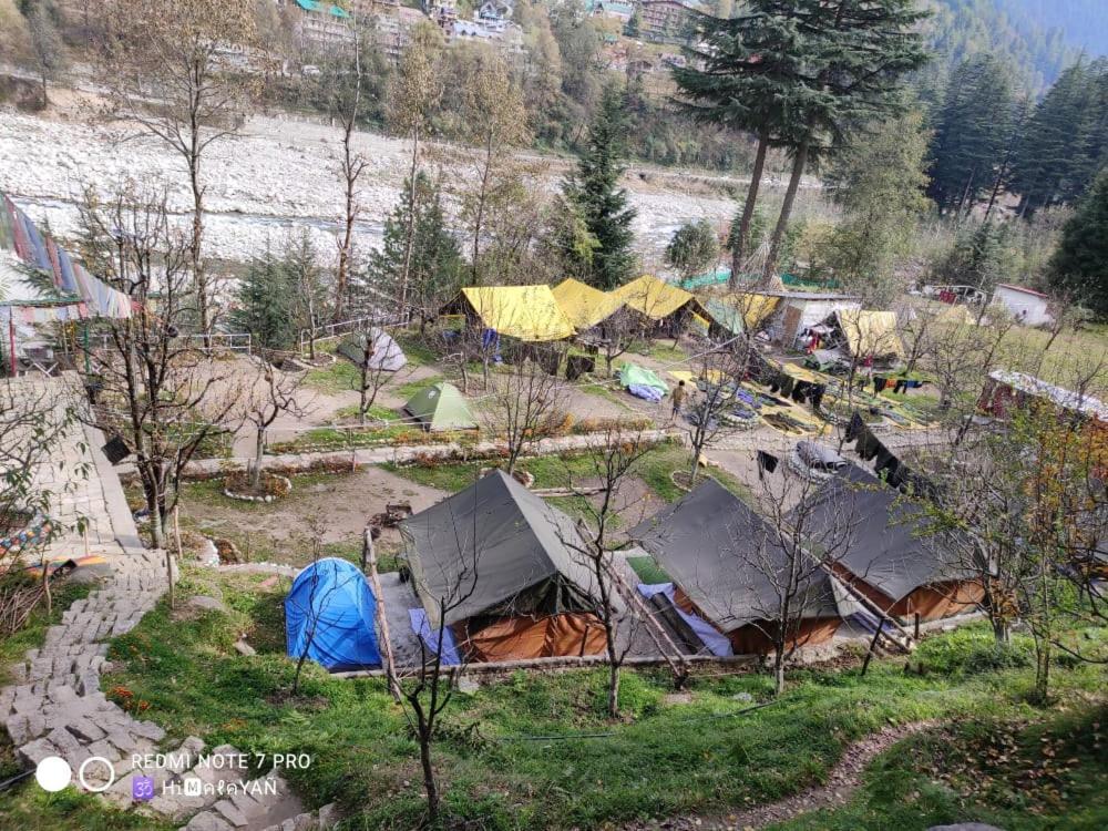 Himtrek Riverside Camps & Hostel Manali Екстер'єр фото