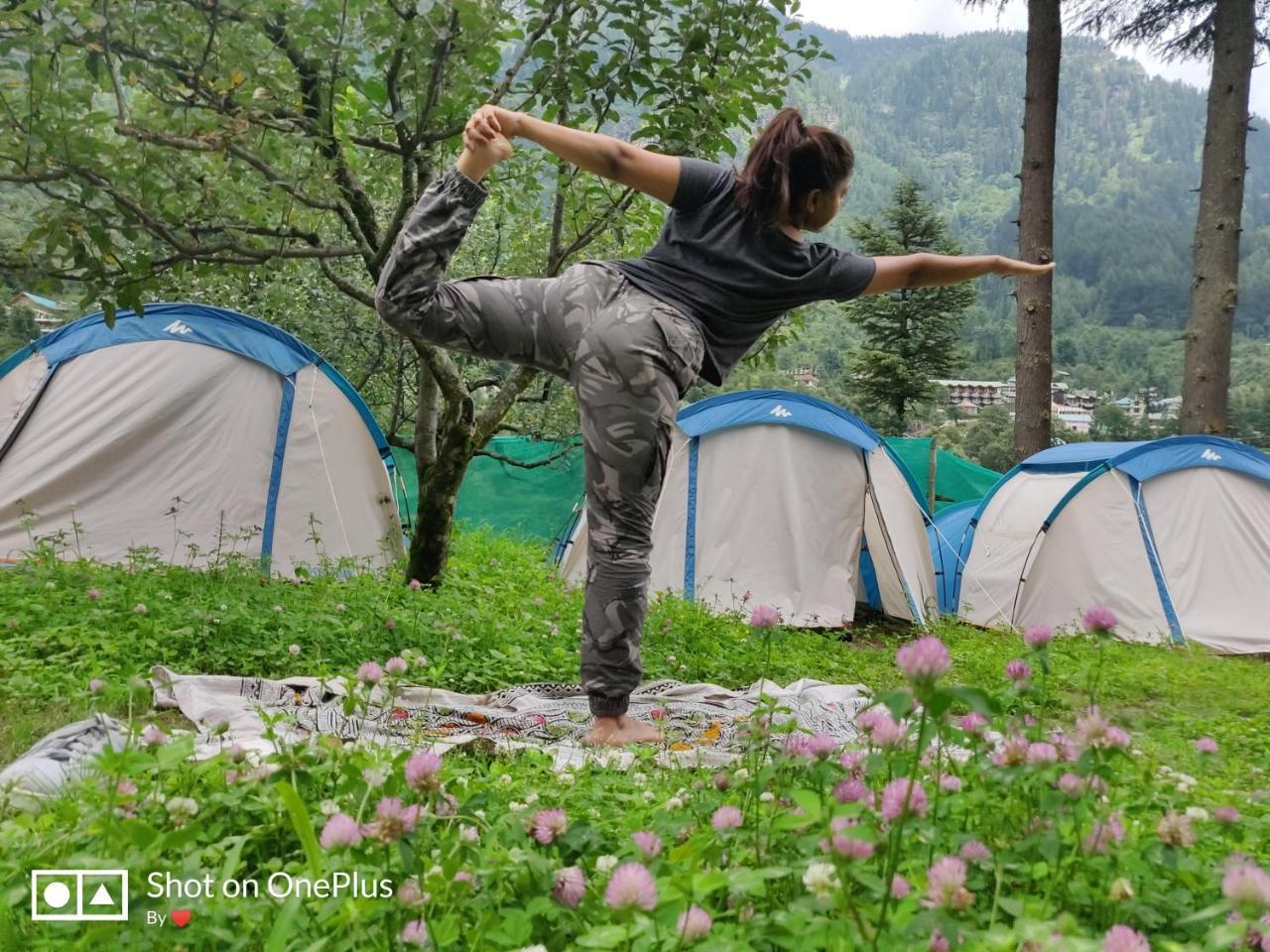 Himtrek Riverside Camps & Hostel Manali Екстер'єр фото